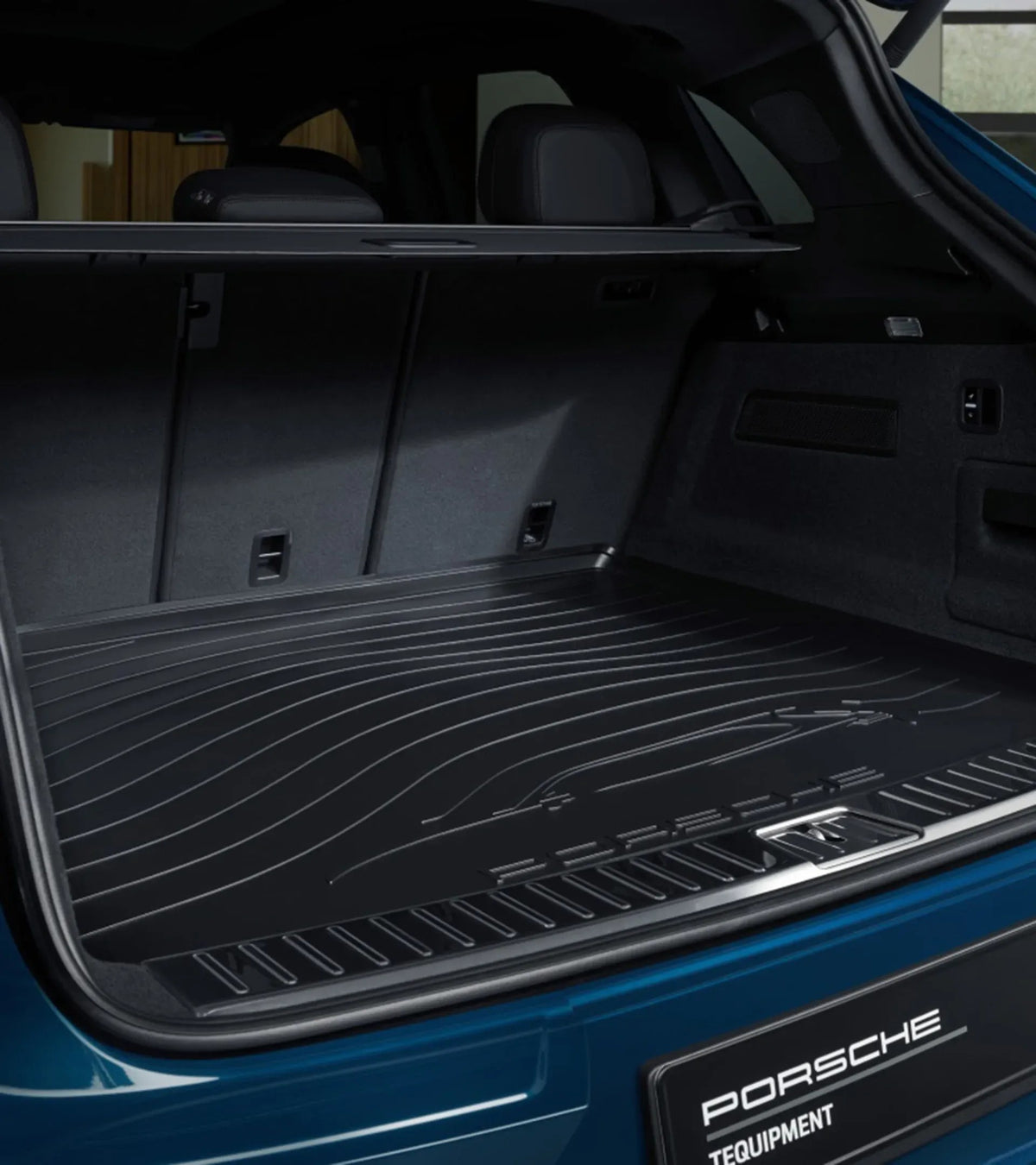 Porsche Design Porsche Flat Luggage Compartment Liner for Cayenne (E3)
