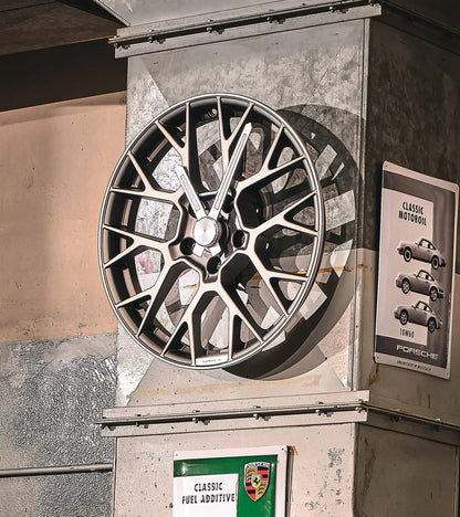 Porsche Design Wheel rim wall clock – Porsche Originals