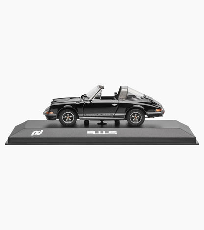 Porsche Design Porsche 911 S 2.4 Targa (1972)