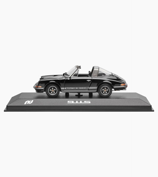 Porsche Design Porsche 911 S 2.4 Targa (1972)