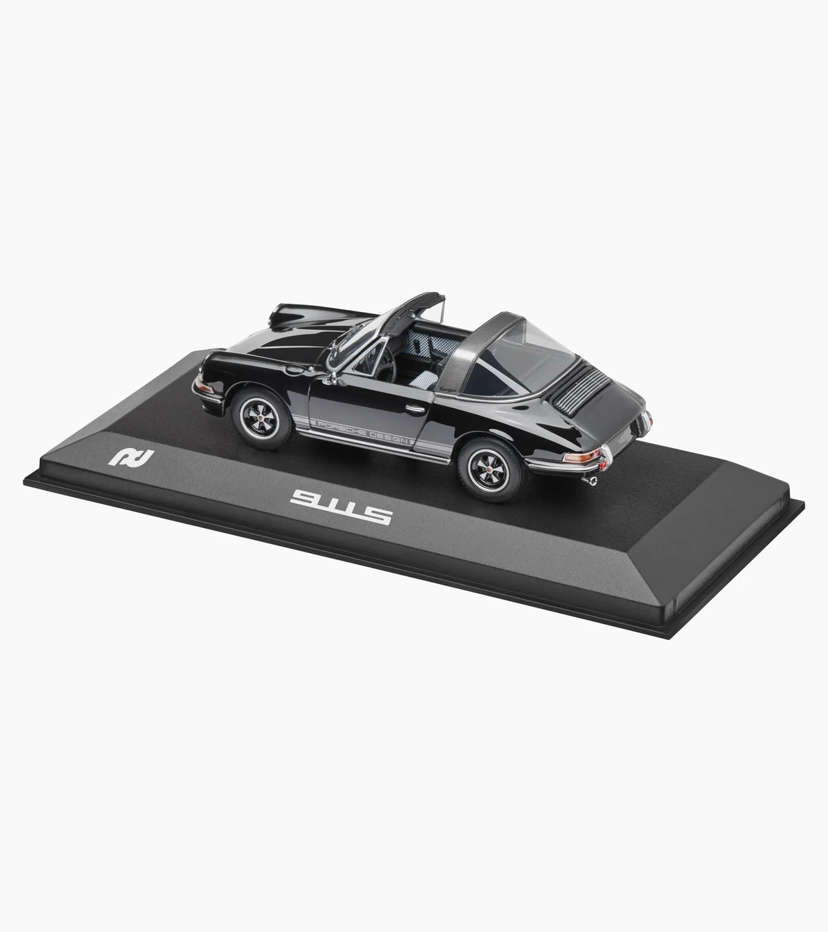 Porsche Design Porsche 911 S 2.4 Targa (1972)