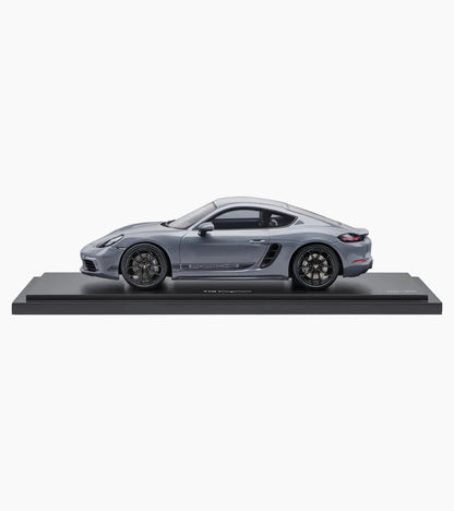 Porsche Design Porsche 718 Cayman Style Edition (982) – Ltd.
