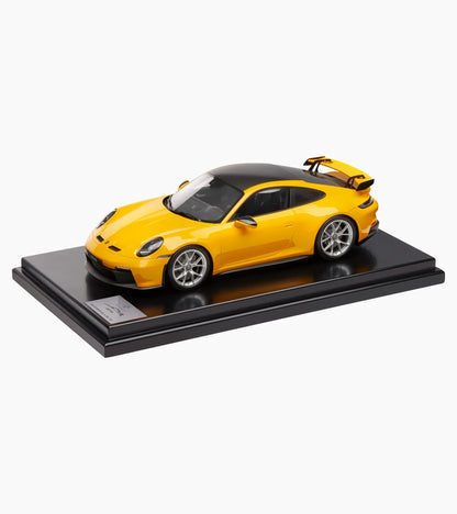 Porsche Design Porsche 911 GT3 (992) signal yellow – Limited edition