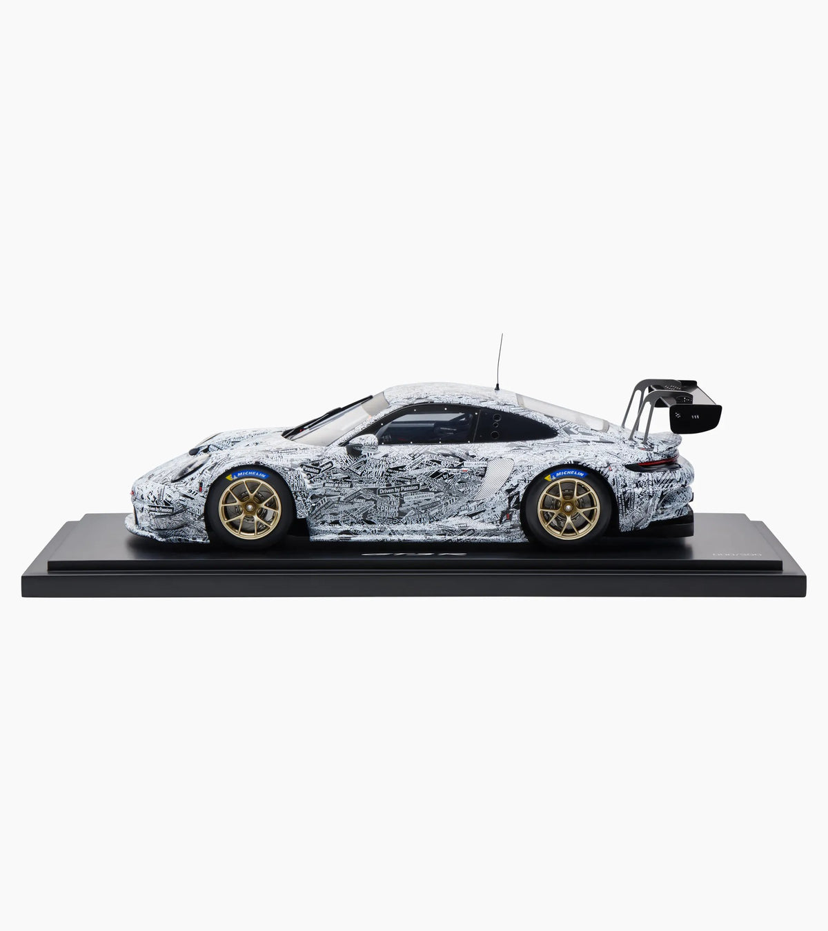 Porsche Design Porsche 911 GT3 R (992) - Ltd.