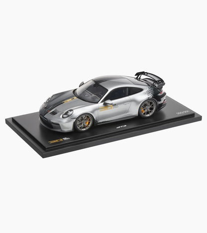 Porsche Design Porsche 911 GT3 30Y Supercup