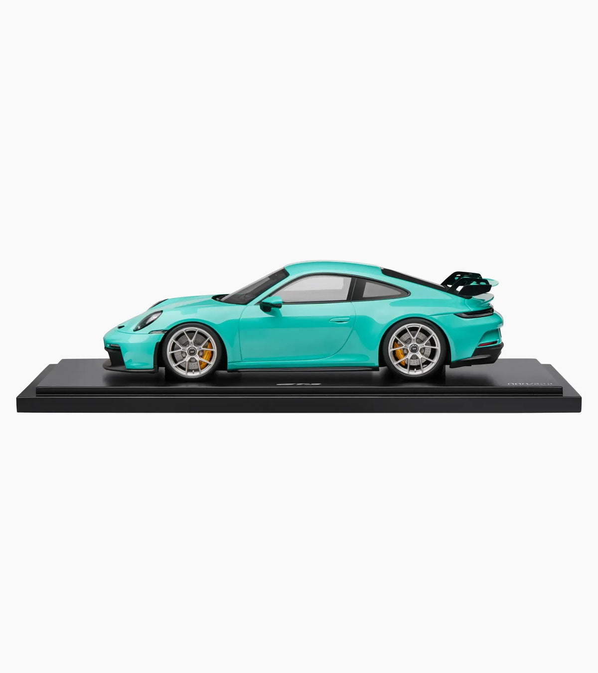 Porsche Design Porsche 911 GT3 (992) mint green  – Limited edition
